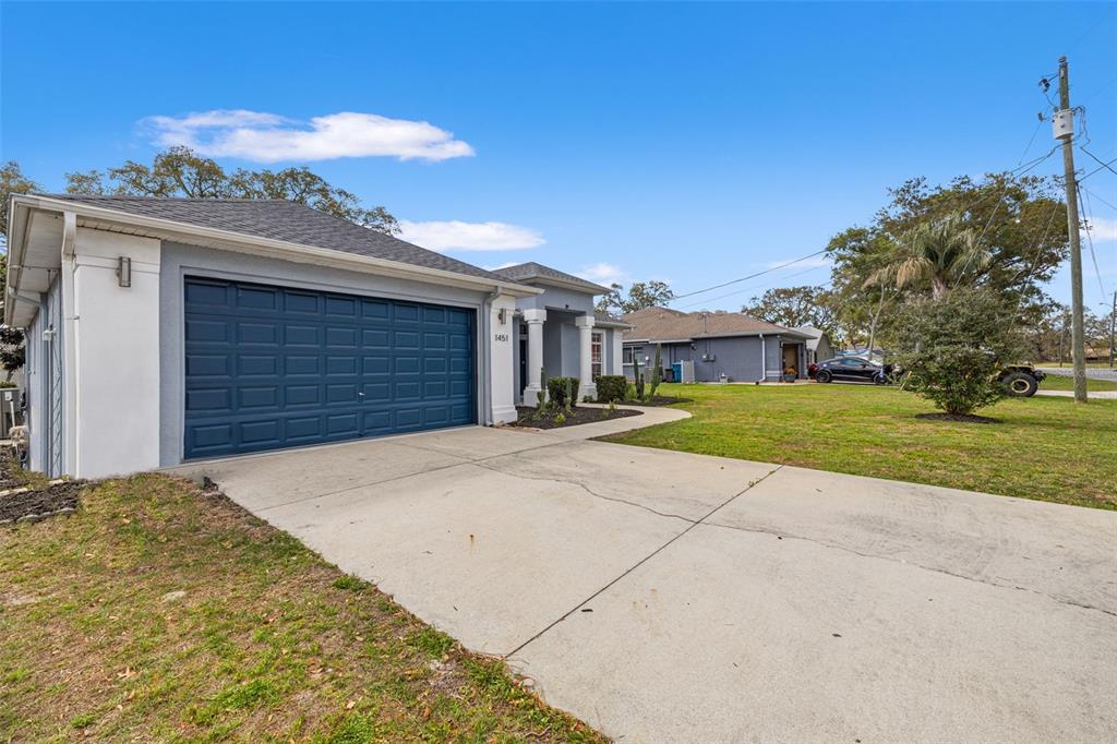 1451 Laredo Avenue Spring Hill, FL 34608 - Photo 3 of 49