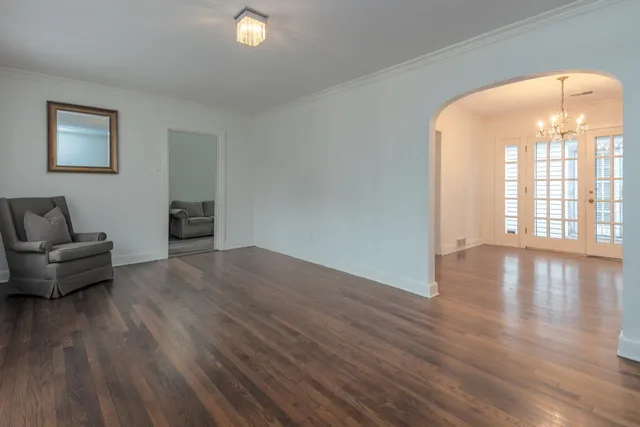 a view of livingroom with furniture and wooden floor