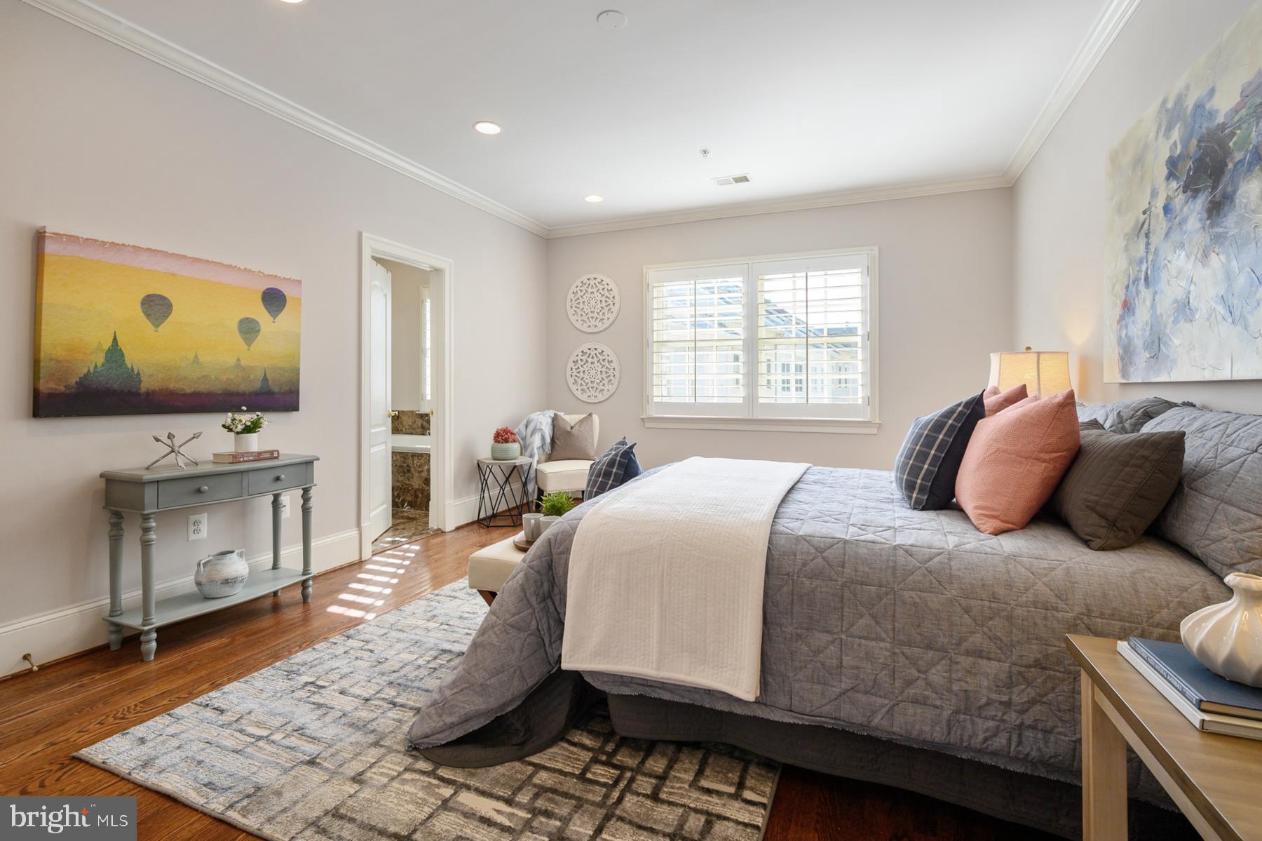 1734 Carpenter Road Alexandria, VA 22314 - Photo 14 of 48 Upper level 2, master bedroom