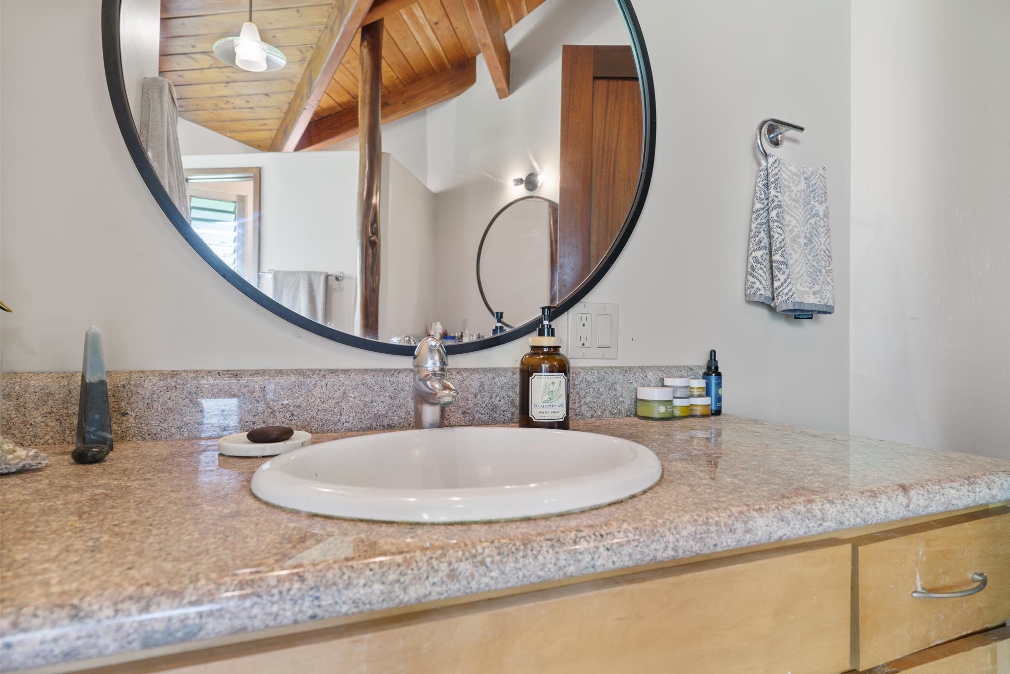 180 Mokupapa Road Haiku, HI 96708 - Photo 20 of 34