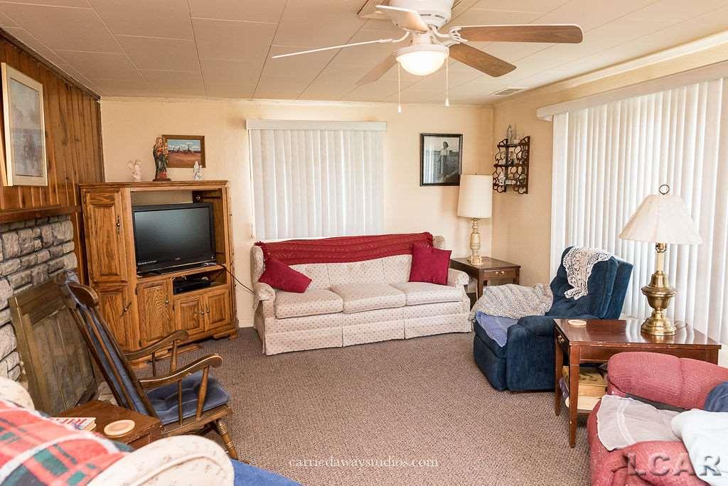 785 Manitou Road Manitou Beach, MI 49253 - Photo 10 of 23 Living Room