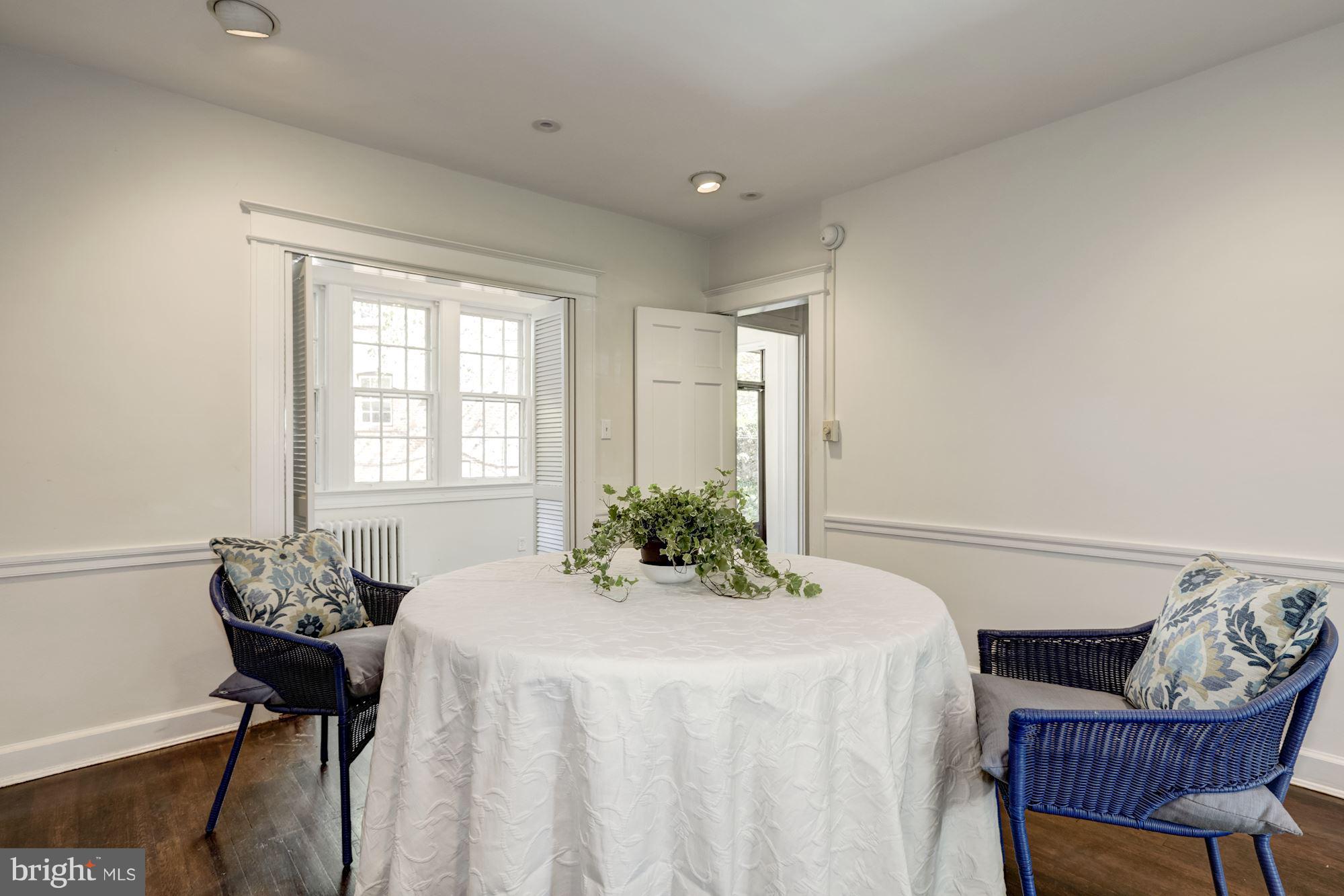 1533 Foxhall Road Northwest Washington, DC 20007 - Photo 12 of 22 Dining Room with wainscotting