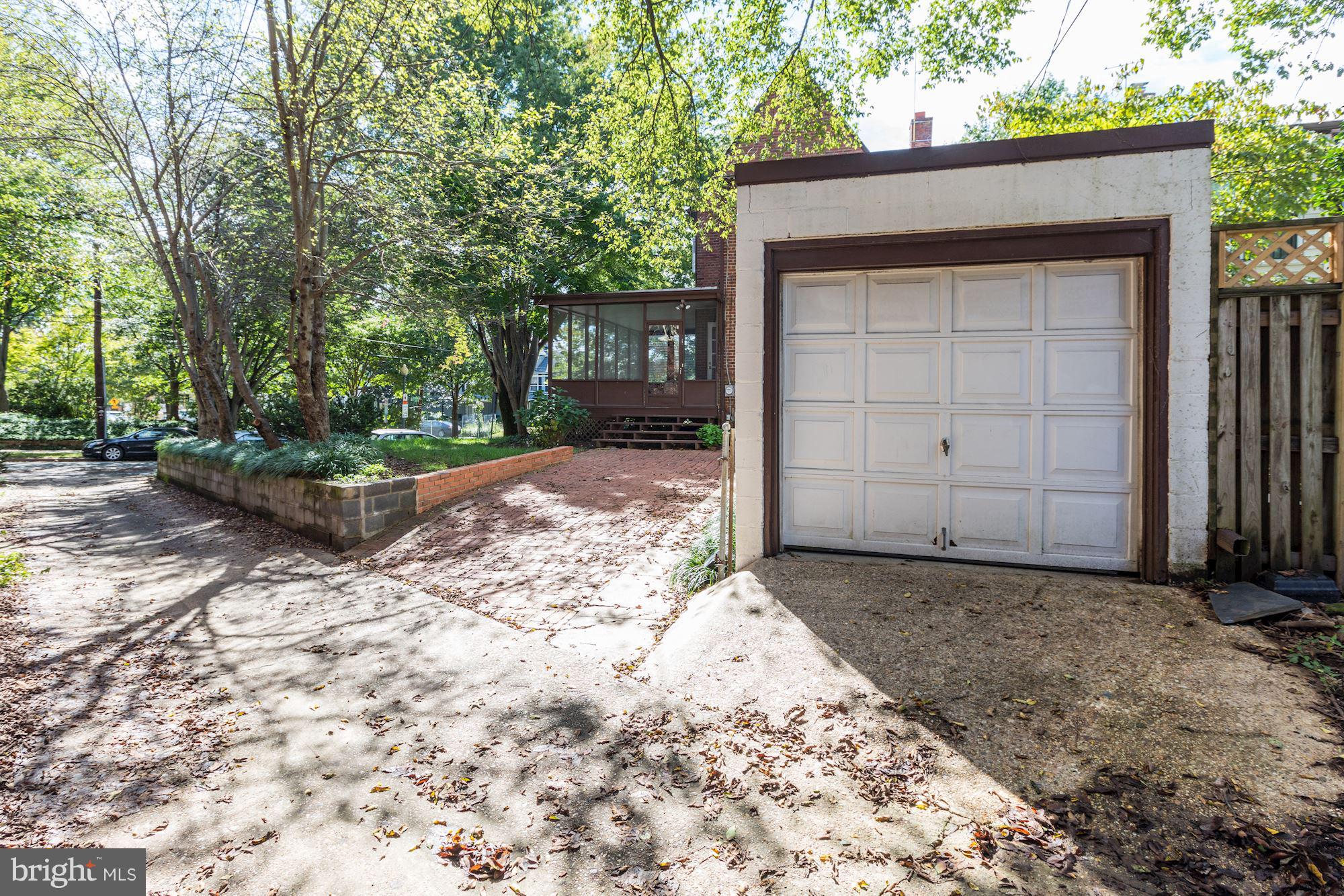 1533 Foxhall Road Northwest Washington, DC 20007 - Photo 3 of 22 Brick driveway plus garage