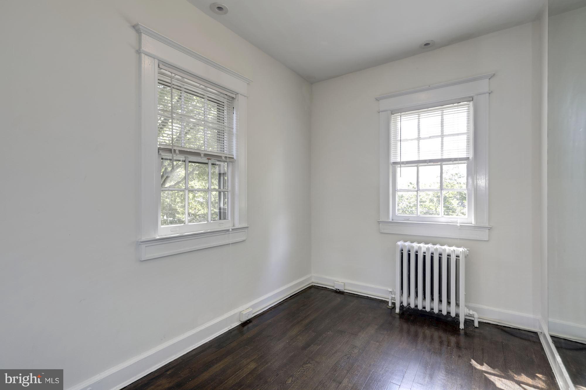 1533 Foxhall Road Northwest Washington, DC 20007 - Photo 22 of 22 Bedroom 3