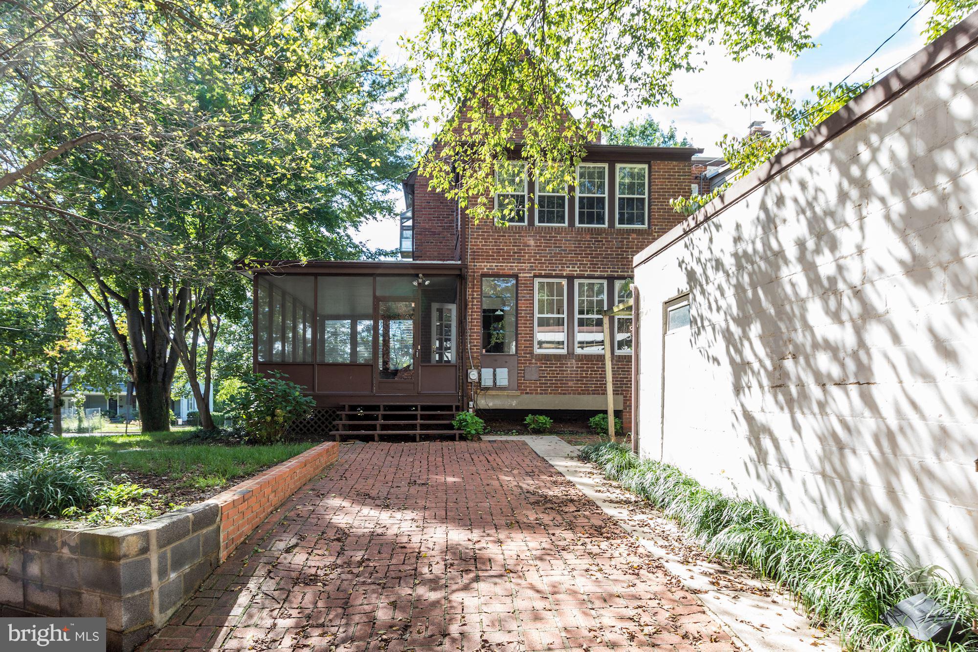 1533 Foxhall Road Northwest Washington, DC 20007 - Photo 6 of 22 Exterior (Rear)