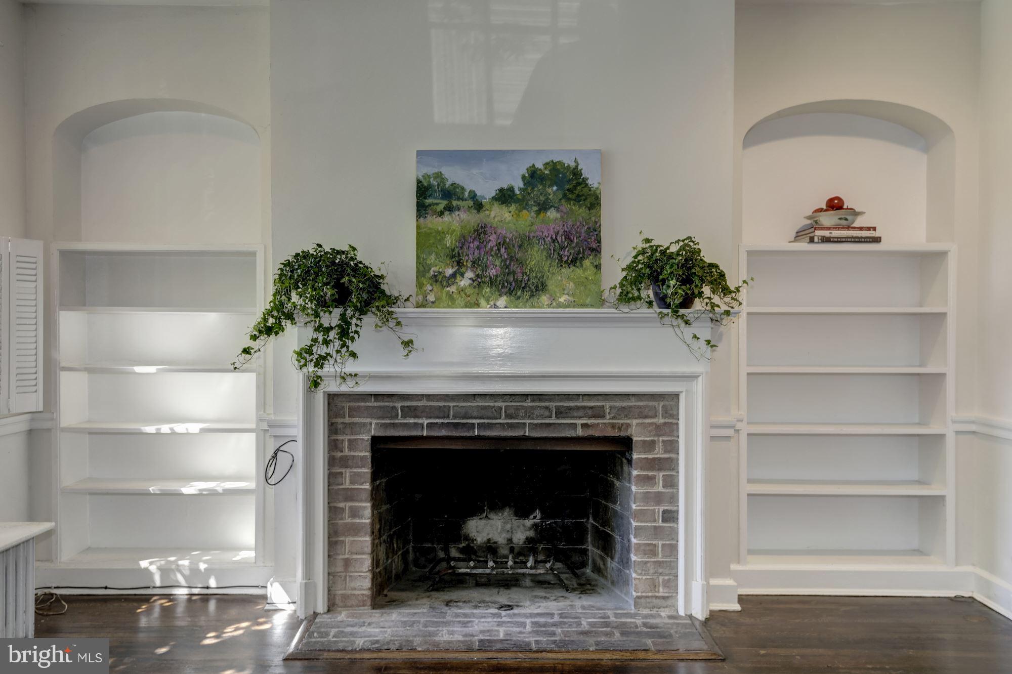 1533 Foxhall Road Northwest Washington, DC 20007 - Photo 10 of 22 Interior (General)