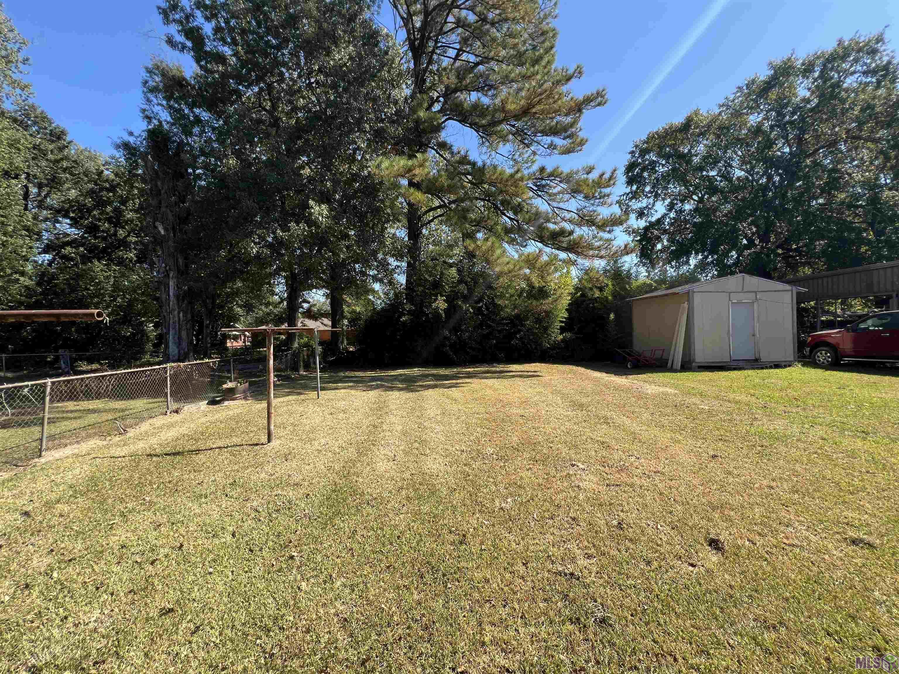 8860 Sharon Hills Street Baton Rouge, LA 70811 - Photo 4 of 19