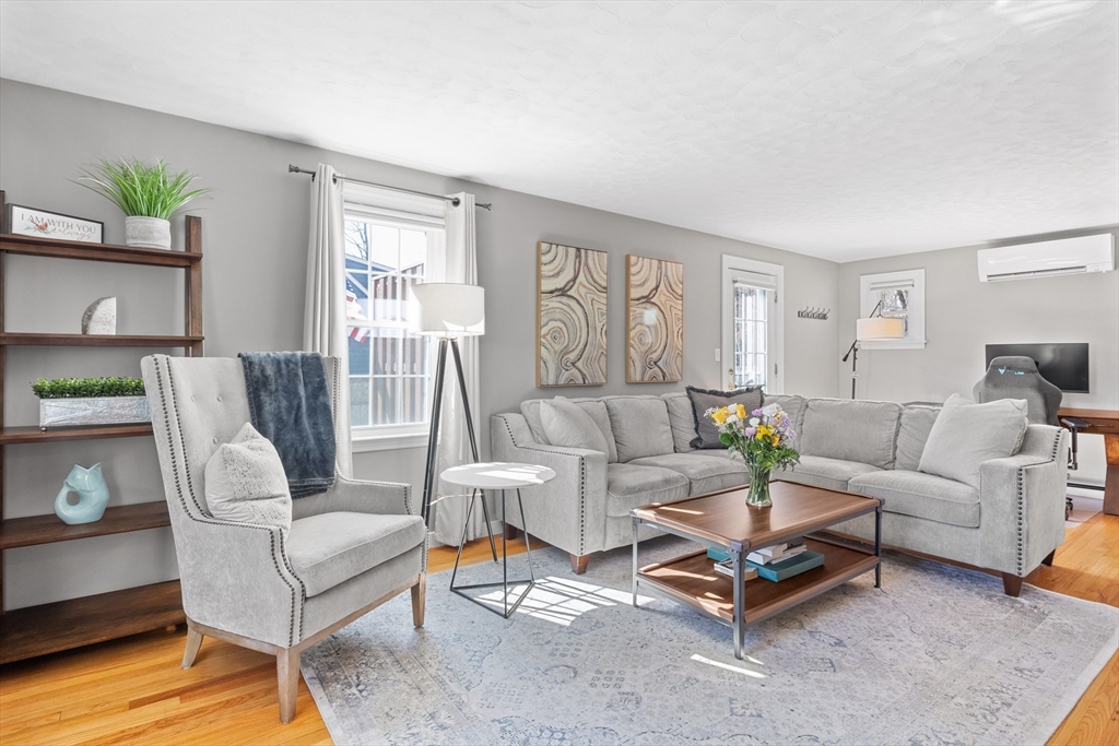 4 Winter Hill Drive Worcester, MA 01605 - Photo 9 of 29