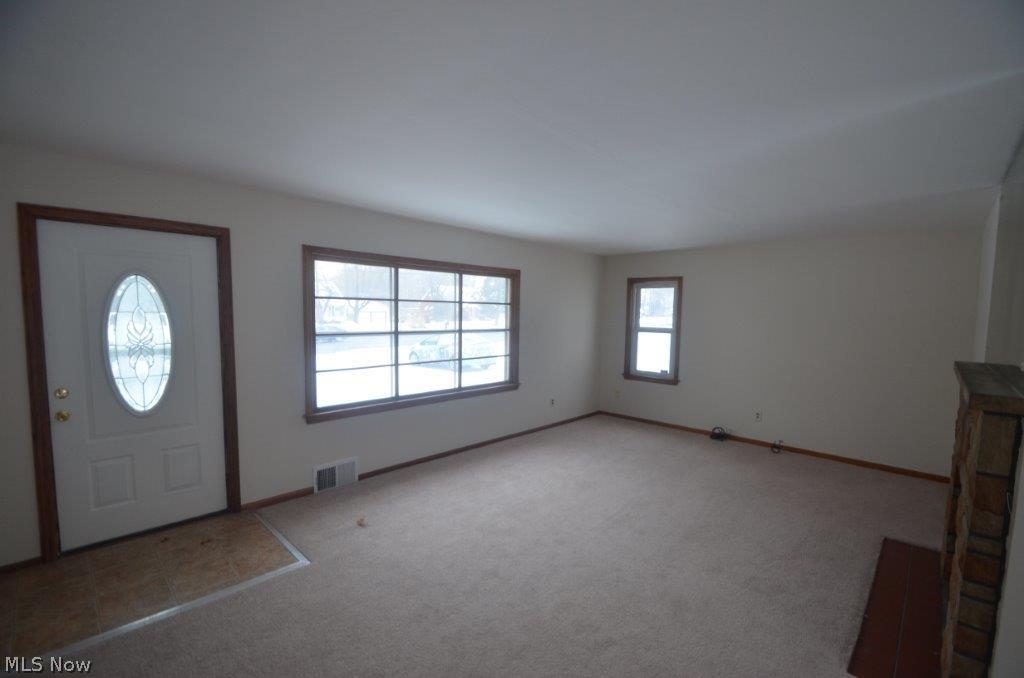 25854 Highland Road Cleveland, OH 44143 - Photo 12 of 23