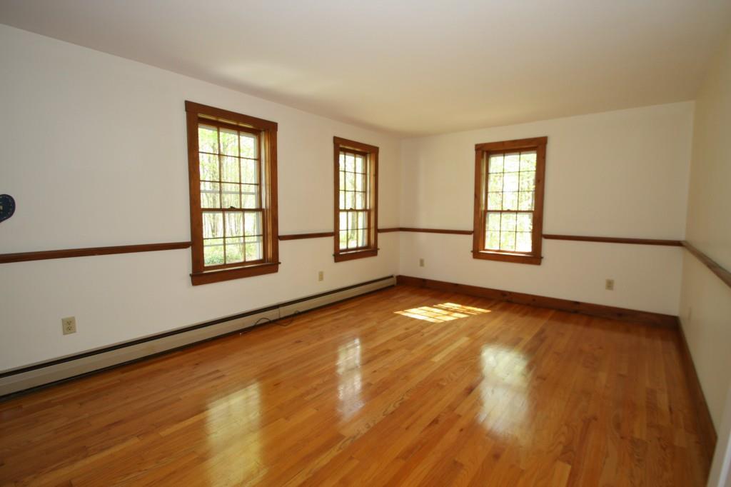 414 Cole Road Kennebunk, ME 04043 - Photo 21 of 31 Living Room