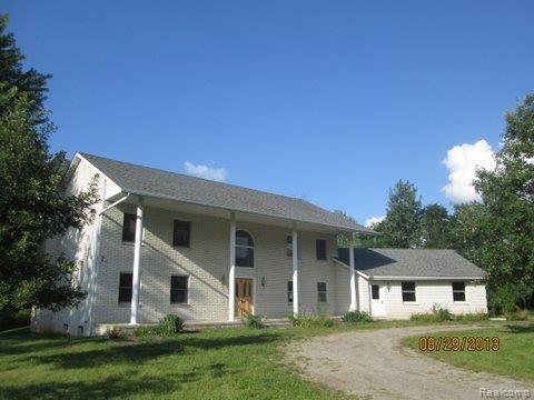 2458 North Rochester Road Oakland, MI 48363 - Photo 1 of 22 IMG_3155.JPG