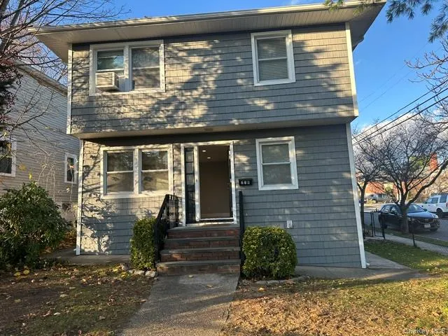 $3,850 | 219 Manorhaven Boulevard, Unit 1, Port Washington, NY 11050