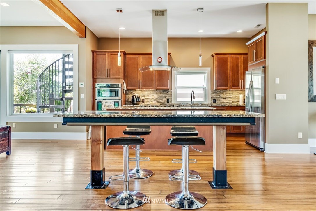 1019 North 28th Place Renton, WA 98056 - Photo 12 of 25