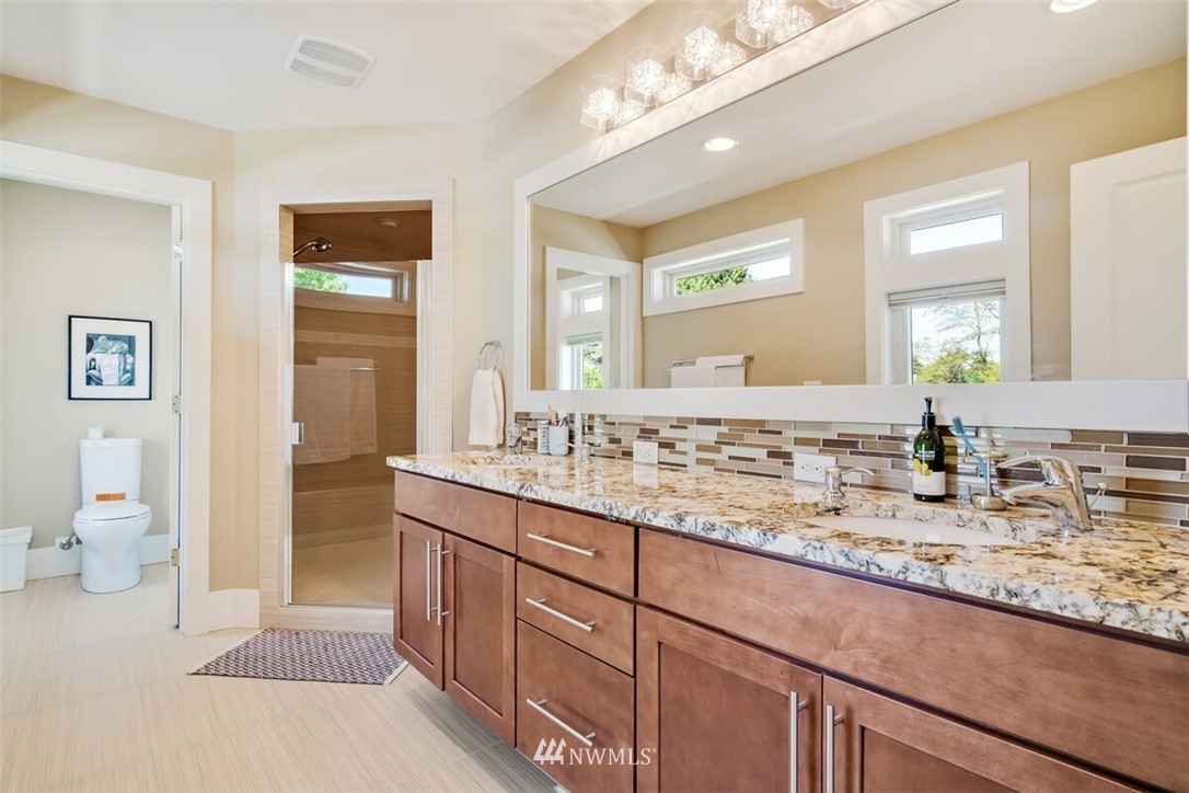 1019 North 28th Place Renton, WA 98056 - Photo 15 of 25