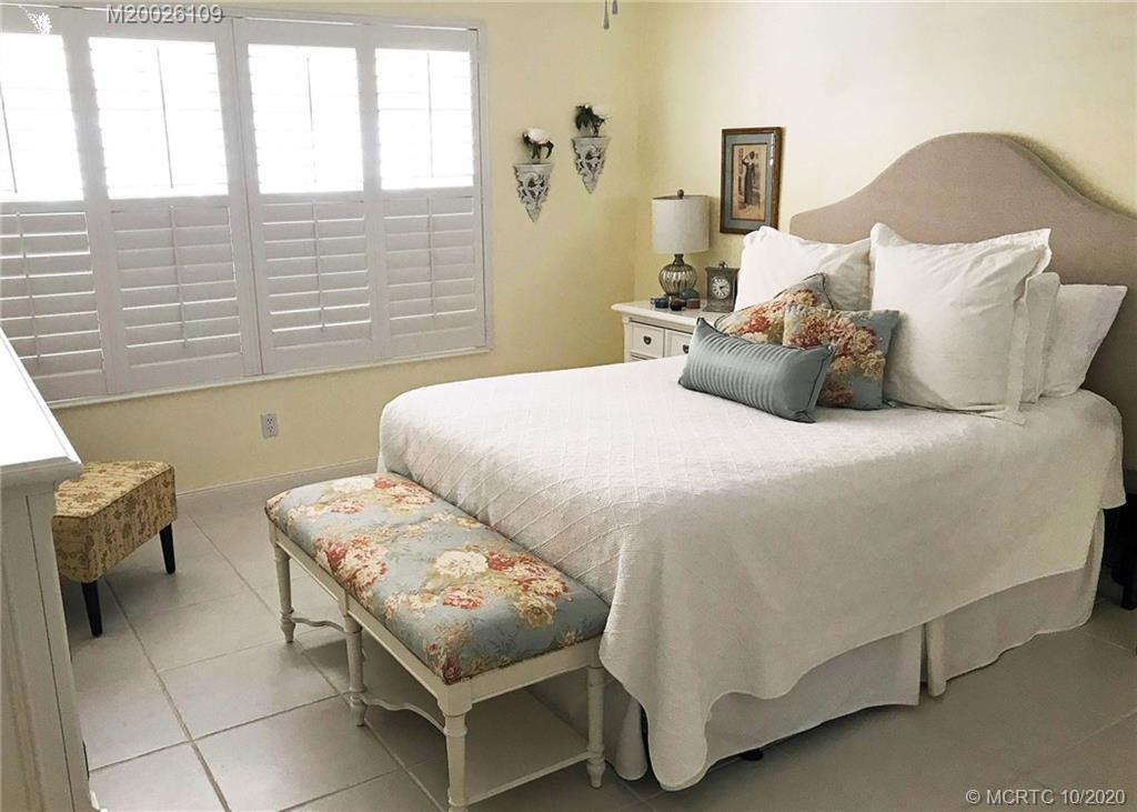 1177 Southwest Balmoral Trace Stuart, FL 34997 - Photo 10 of 30 Gallery Image 10