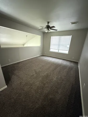 $1,800 | 10235 Southcreek, Converse, TX 78109