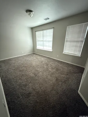$1,800 | 10235 Southcreek, Converse, TX 78109