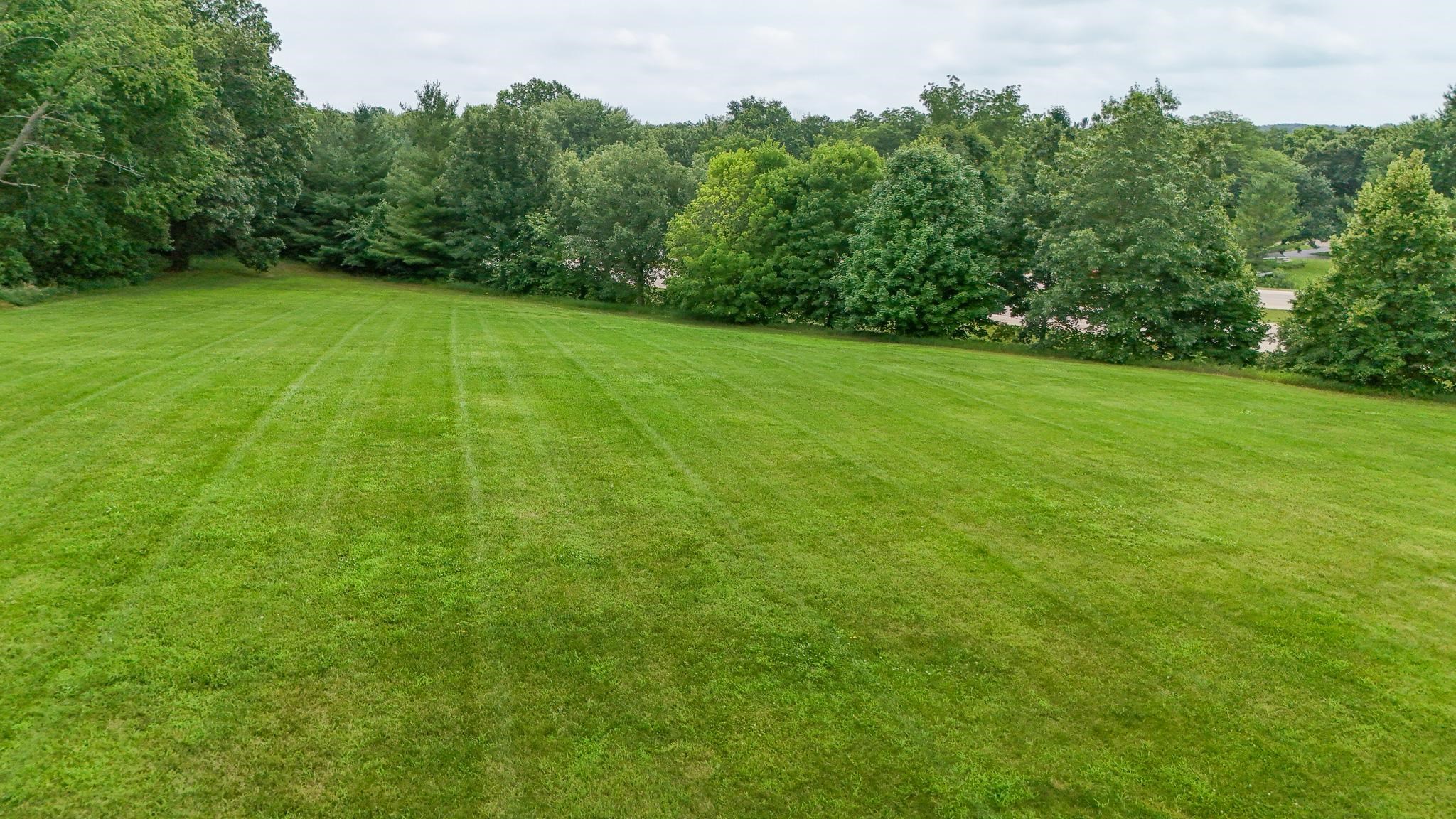 1742 Wolverine Road Dixon, IL 61021 - Photo 16 of 49