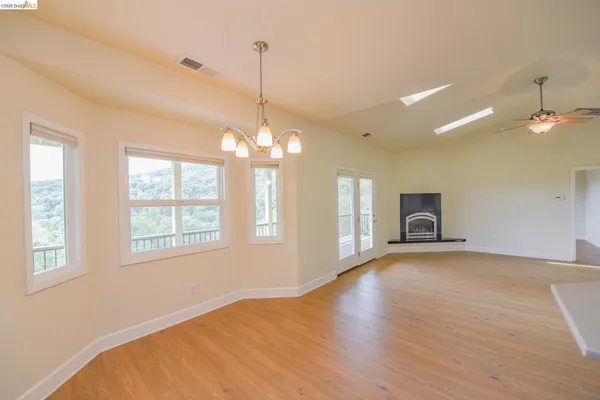 $469,000 | 294 Arbona Circle South, Sonora, CA 95370