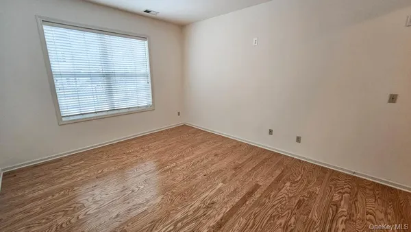 $3,095 | 208 Canter Court, Goshen, NY 10924