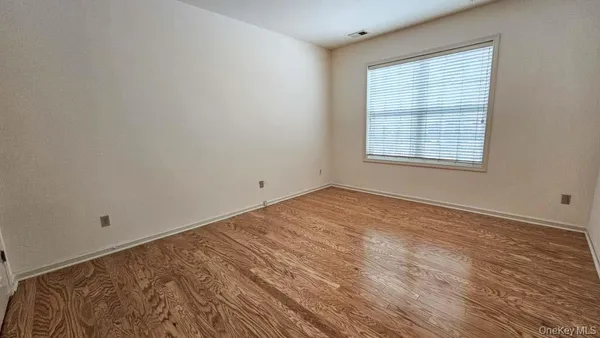 $3,095 | 208 Canter Court, Goshen, NY 10924