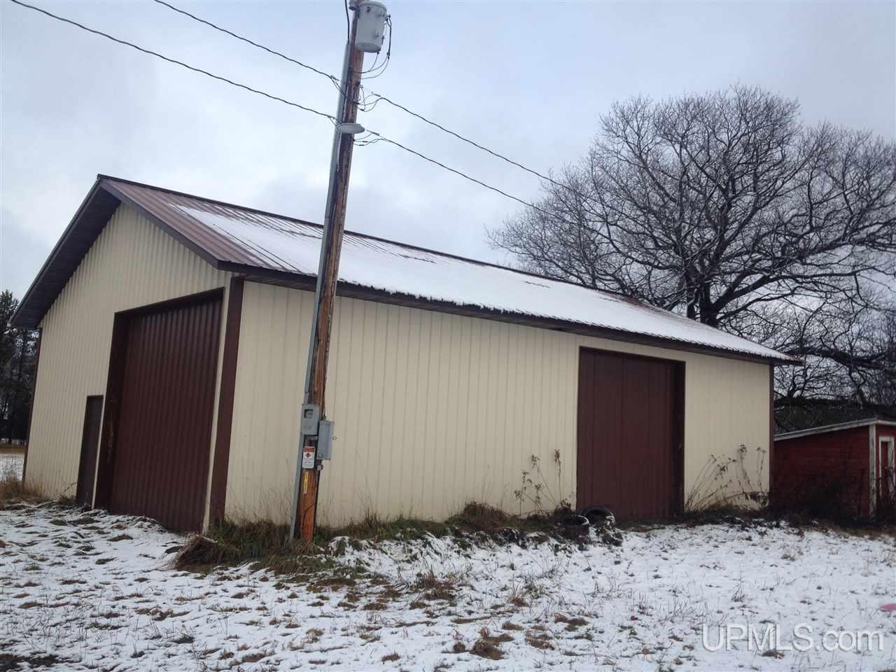 24751 South Oneco Road Calumet, MI 49913 - Photo 15 of 33