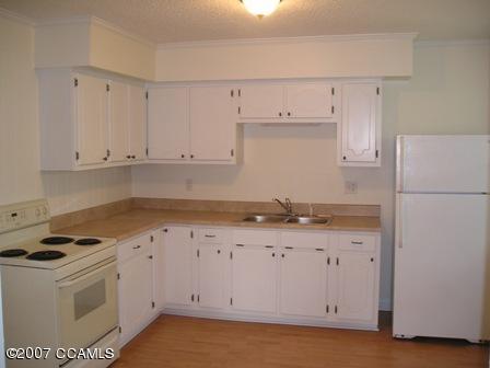 4101 Old Cherry Point Road New Bern, NC 28560 - Photo 2 of 6 kitchen