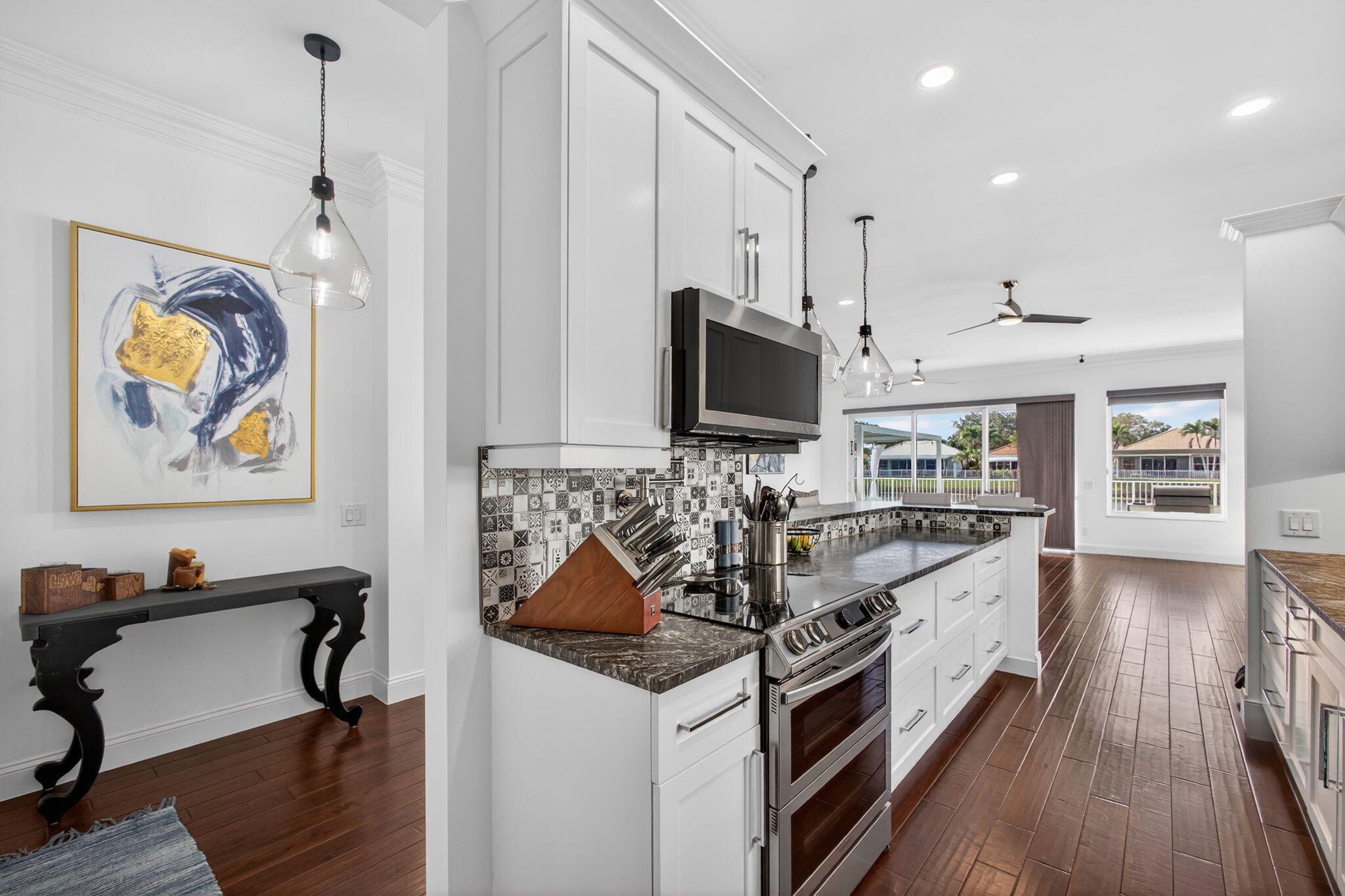 177 Hampton Place Jupiter, FL 33458 - Photo 15 of 59 23-web-or-mls-5D1A7323