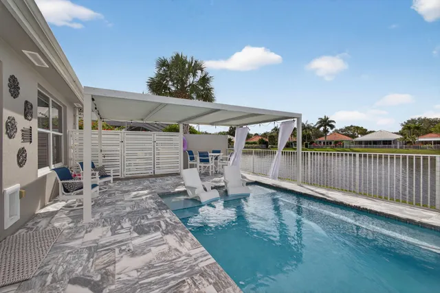 $1,100,000 | 177 Hampton Place, Jupiter, FL 33458