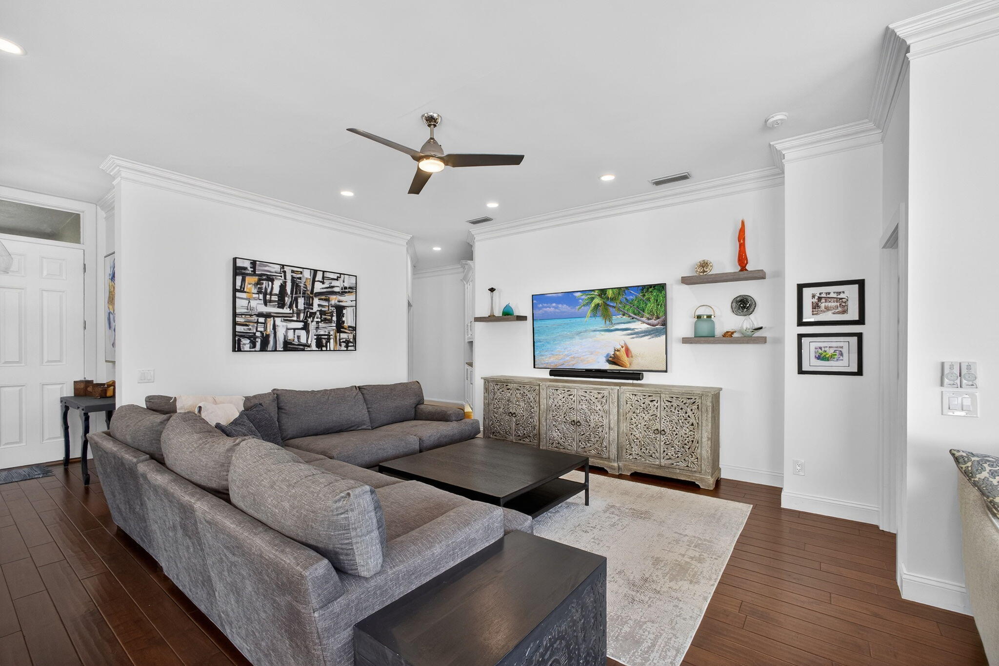 177 Hampton Place Jupiter, FL 33458 - Photo 7 of 59 16-web-or-mls-5D1A7288