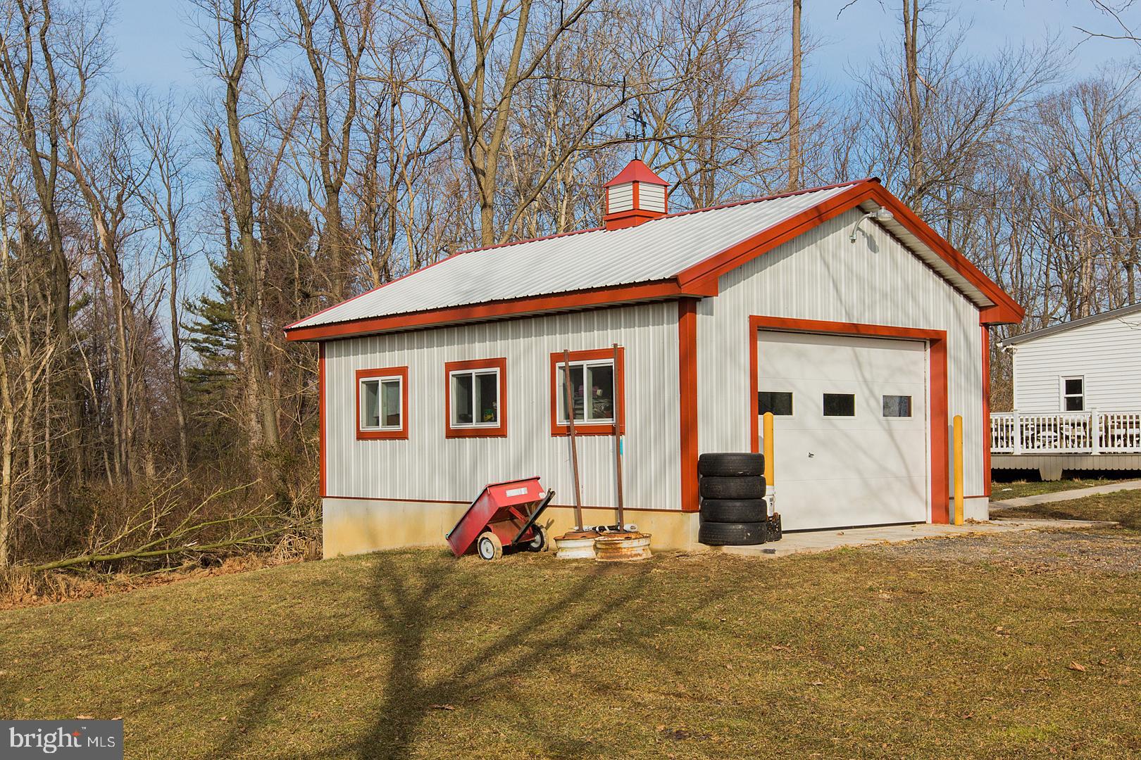 38 Fulton View Road Quarryville, PA 17566 - Photo 4 of 42 a view of a house