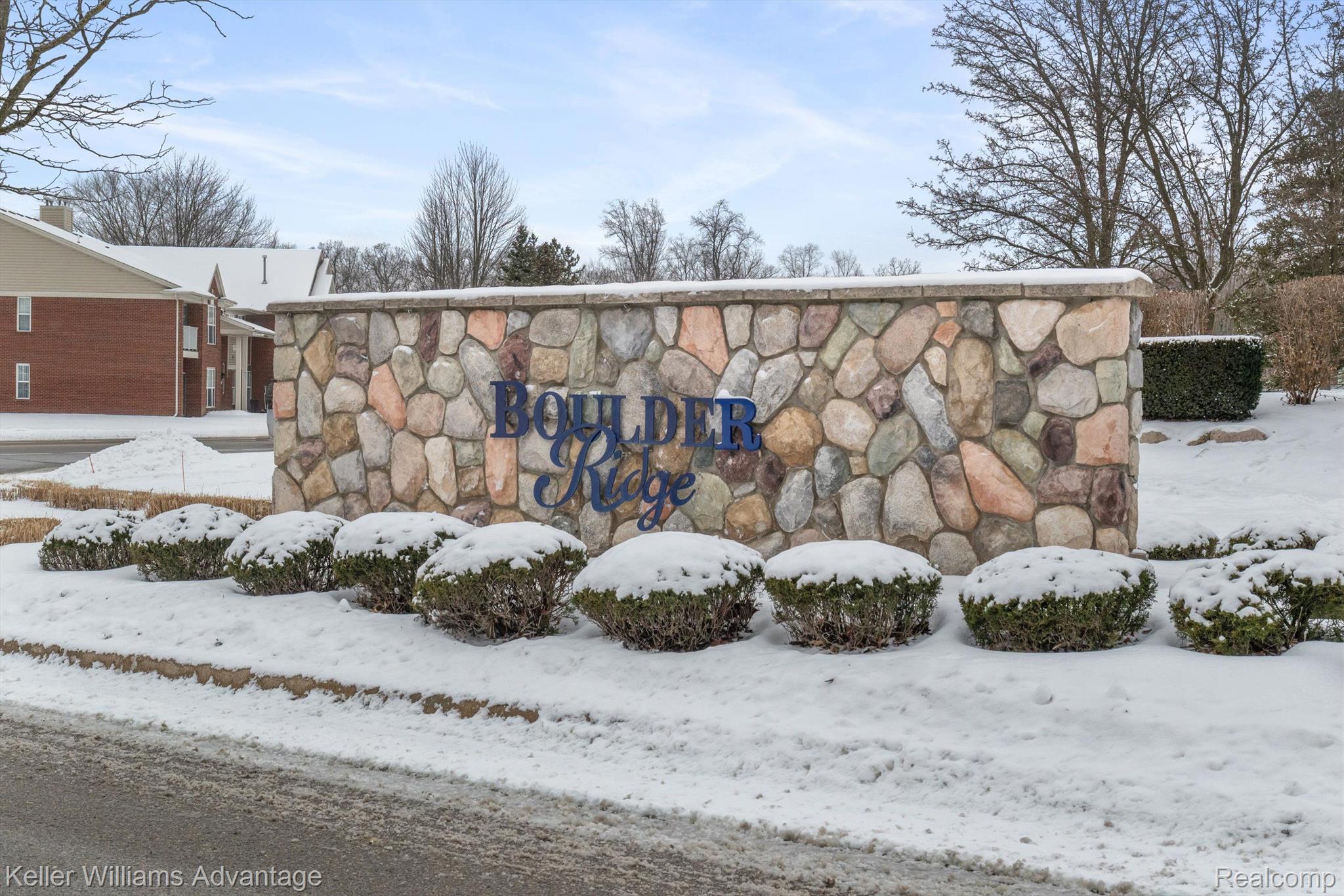 1982 Flagstone Circle Rochester, MI 48307 - Photo 26 of 29 Gallery Image 26