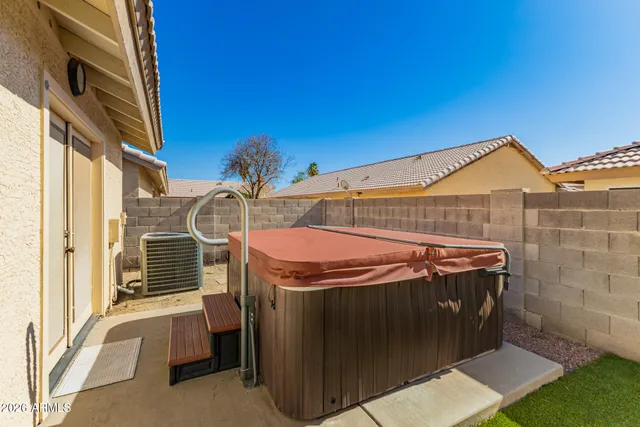 $369,000 | 8919 West Acapulco Lane, Peoria, AZ 85381