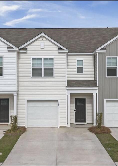 129 Yarrow Way Moncks Corner, SC 29461 - Photo 2 of 24 IMG_2969