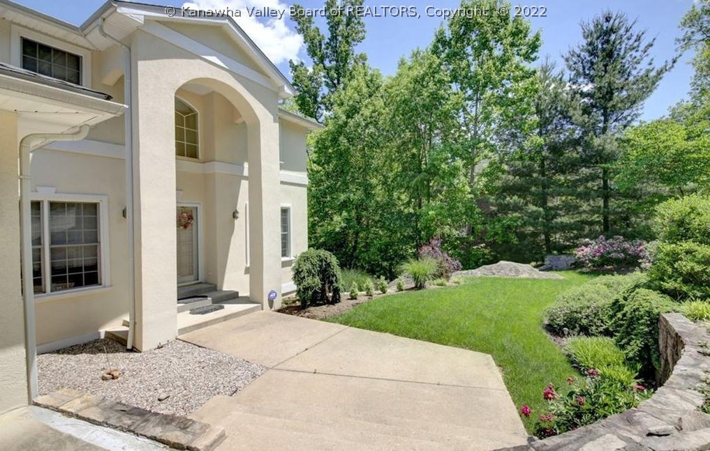 1623 Stonehenge Road Charleston, WV 25314 - Photo 2 of 29 Gallery Image 2