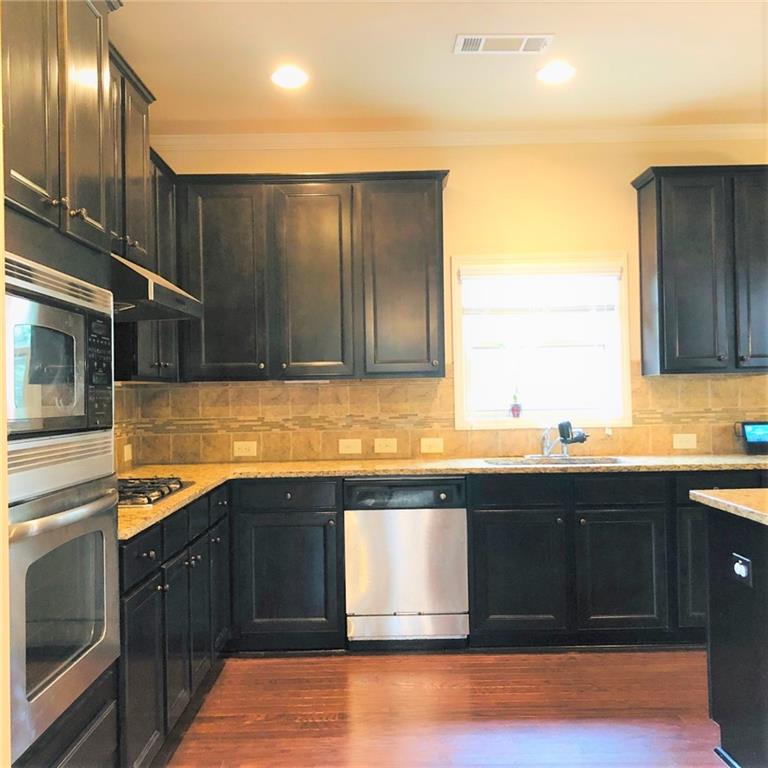 550 Nichols View Way Suwanee, GA 30024 - Photo 14 of 26