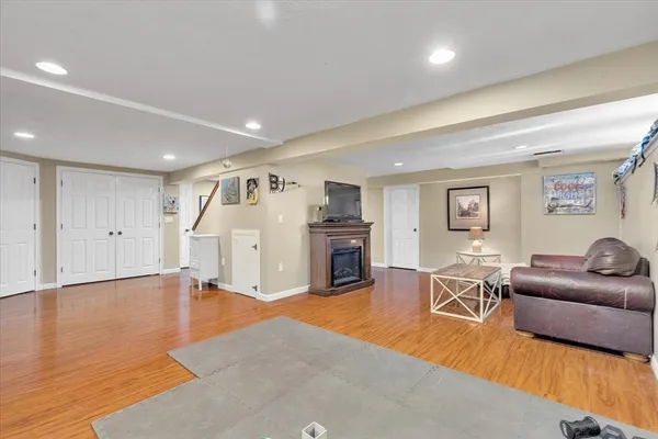 $1,200,000 | 9 Fletcher Street, Plainville, MA 02762