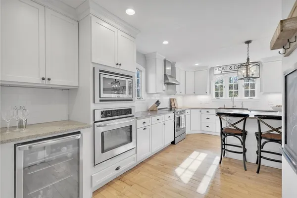 $1,200,000 | 9 Fletcher Street, Plainville, MA 02762