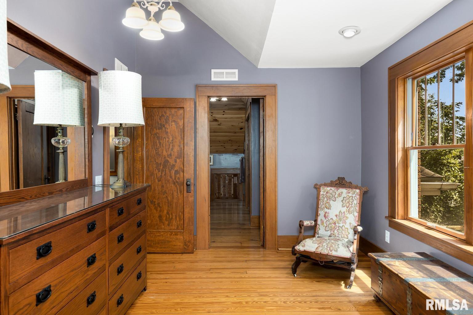 809 East Jefferson Street Washington, IL 61571 - Photo 29 of 66 Gallery Image 29