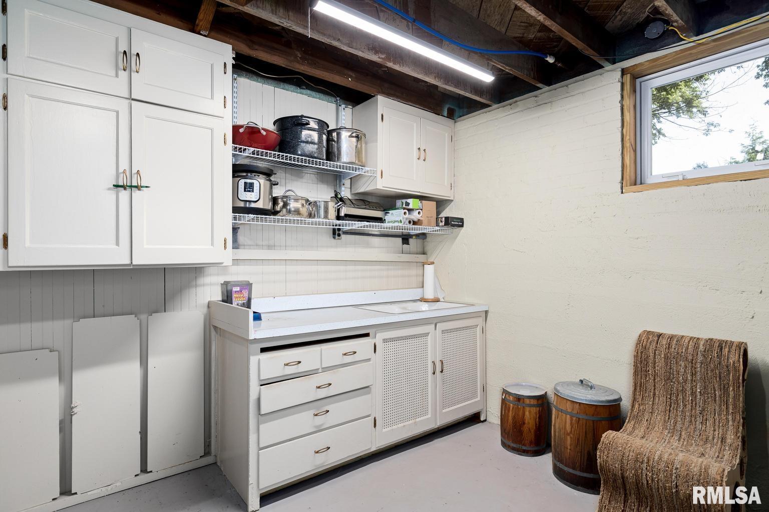 809 East Jefferson Street Washington, IL 61571 - Photo 44 of 66 Gallery Image 44