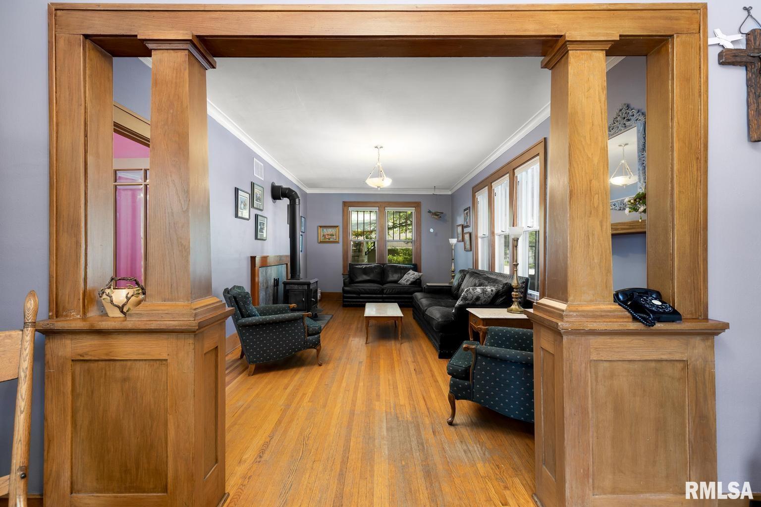 809 East Jefferson Street Washington, IL 61571 - Photo 10 of 66 Gallery Image 10