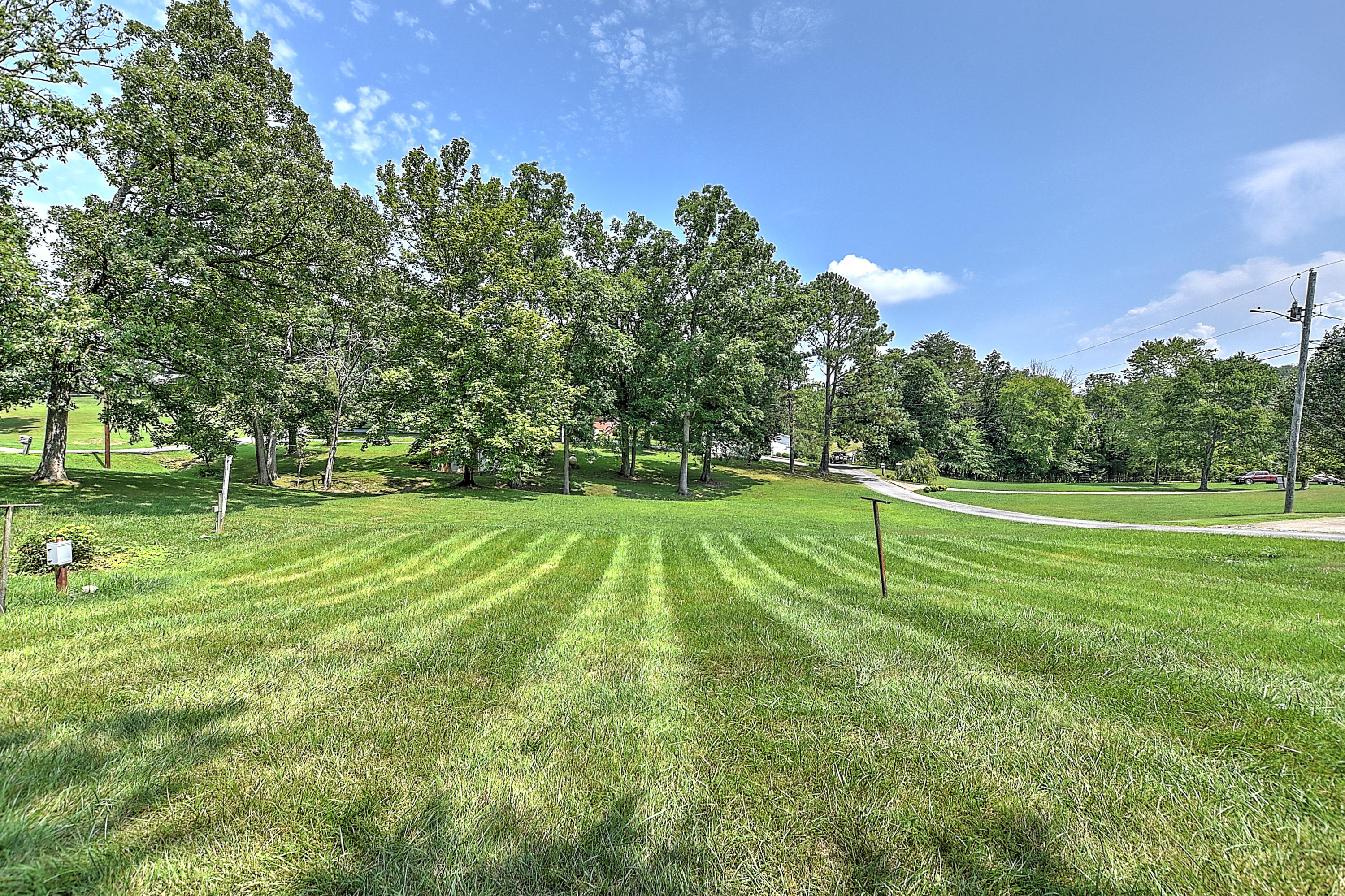 110 Pine Loop Greeneville, TN 37745 - Photo 8 of 31 110 Pine Loop-8