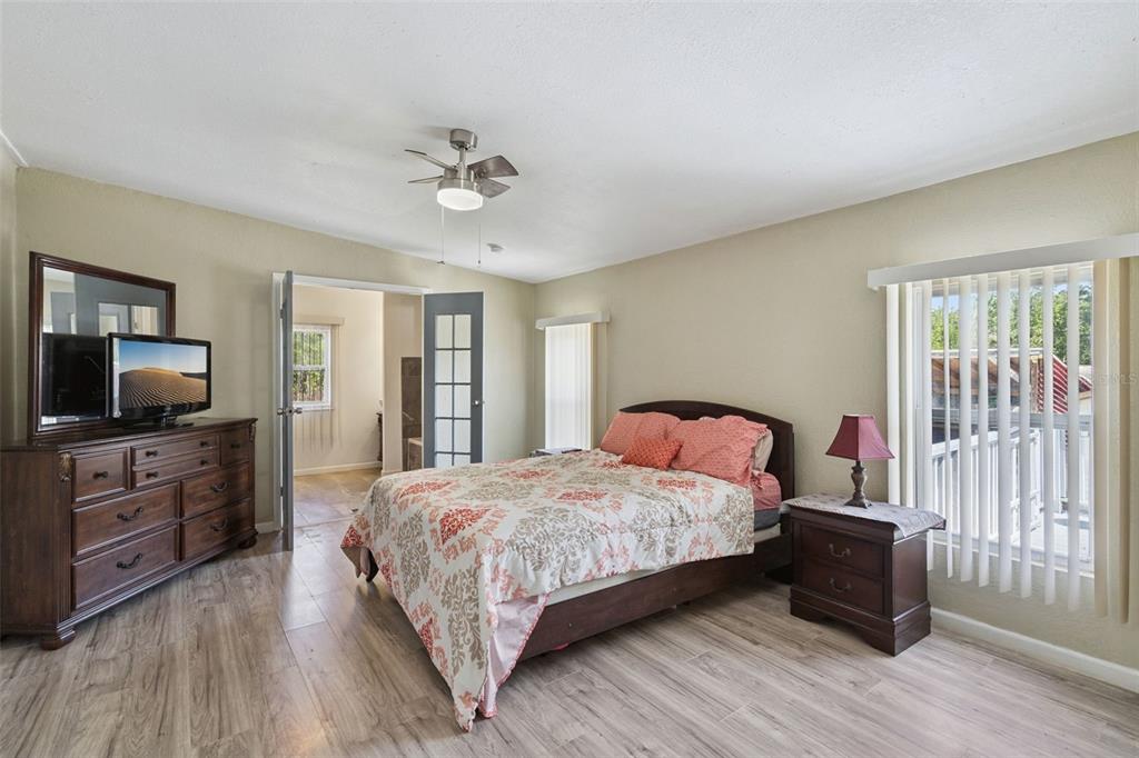 2051 Trail Cut Road Polk City, FL 33868 - Photo 11 of 37