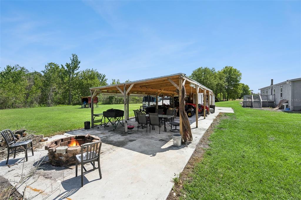 2051 Trail Cut Road Polk City, FL 33868 - Photo 24 of 37