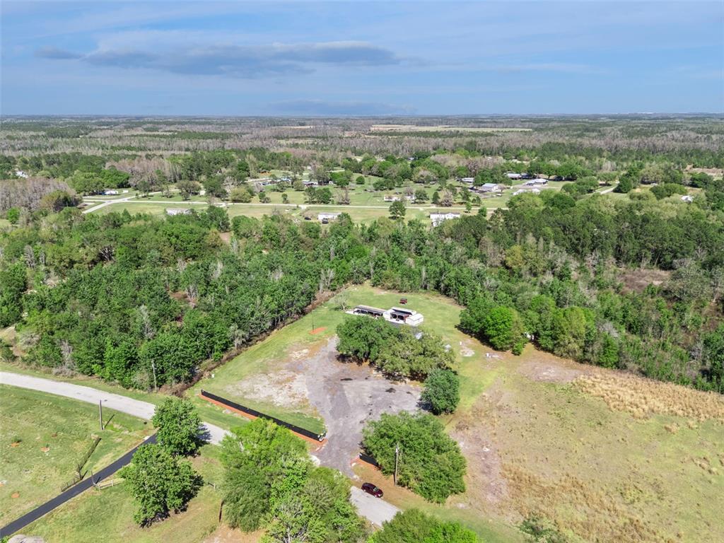 2051 Trail Cut Road Polk City, FL 33868 - Photo 33 of 37