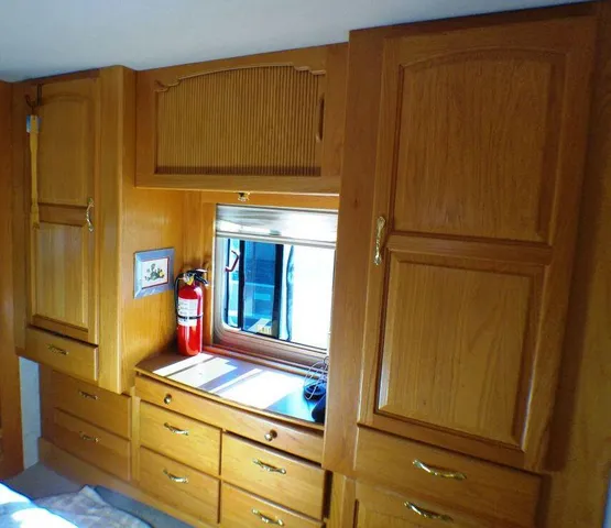 a view of utility room