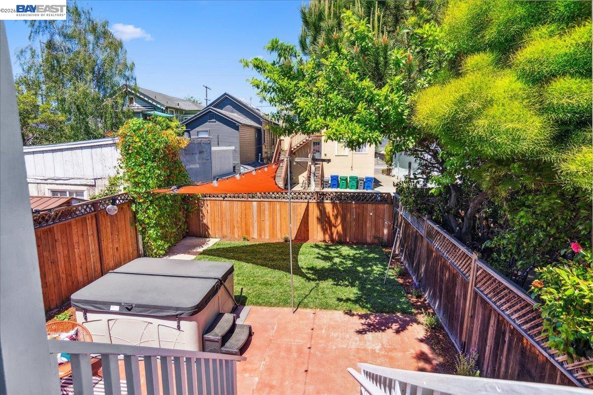 1813 Minturn Street Alameda, CA 94501 - Photo 23 of 29 a view of a backyard with wooden fence