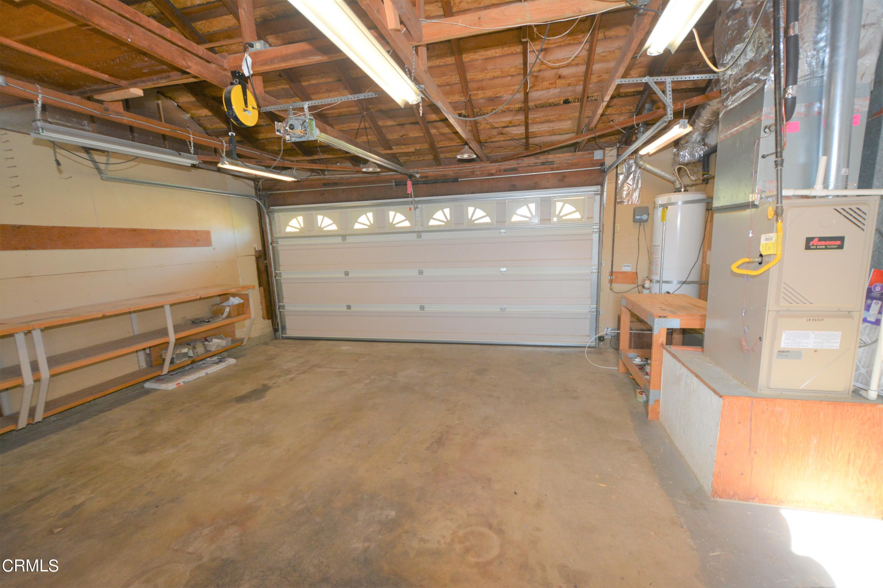 3252 Radcliffe Road Thousand Oaks, CA 91360 - Photo 26 of 31 a view of a garage