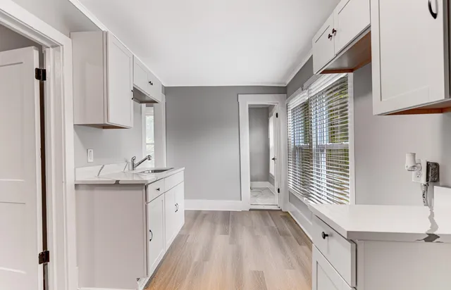 $394,999 | 1535 Monroe Avenue, Memphis, TN 38104