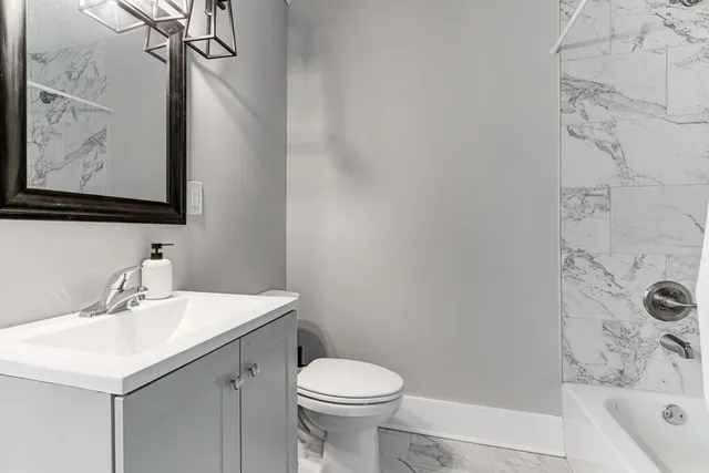 $394,999 | 1535 Monroe Avenue, Memphis, TN 38104